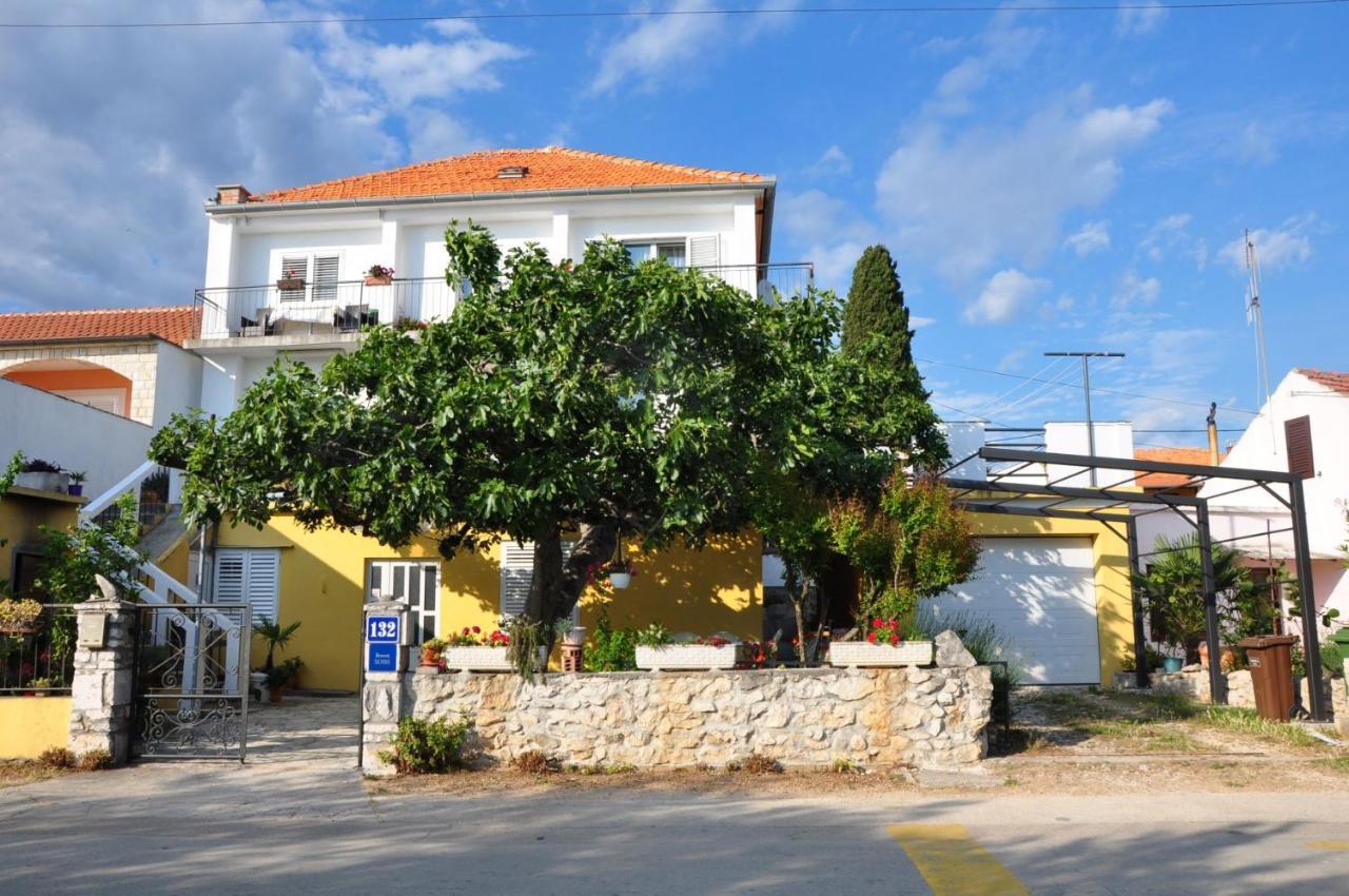 Apartments Matesic Задар Экстерьер фото