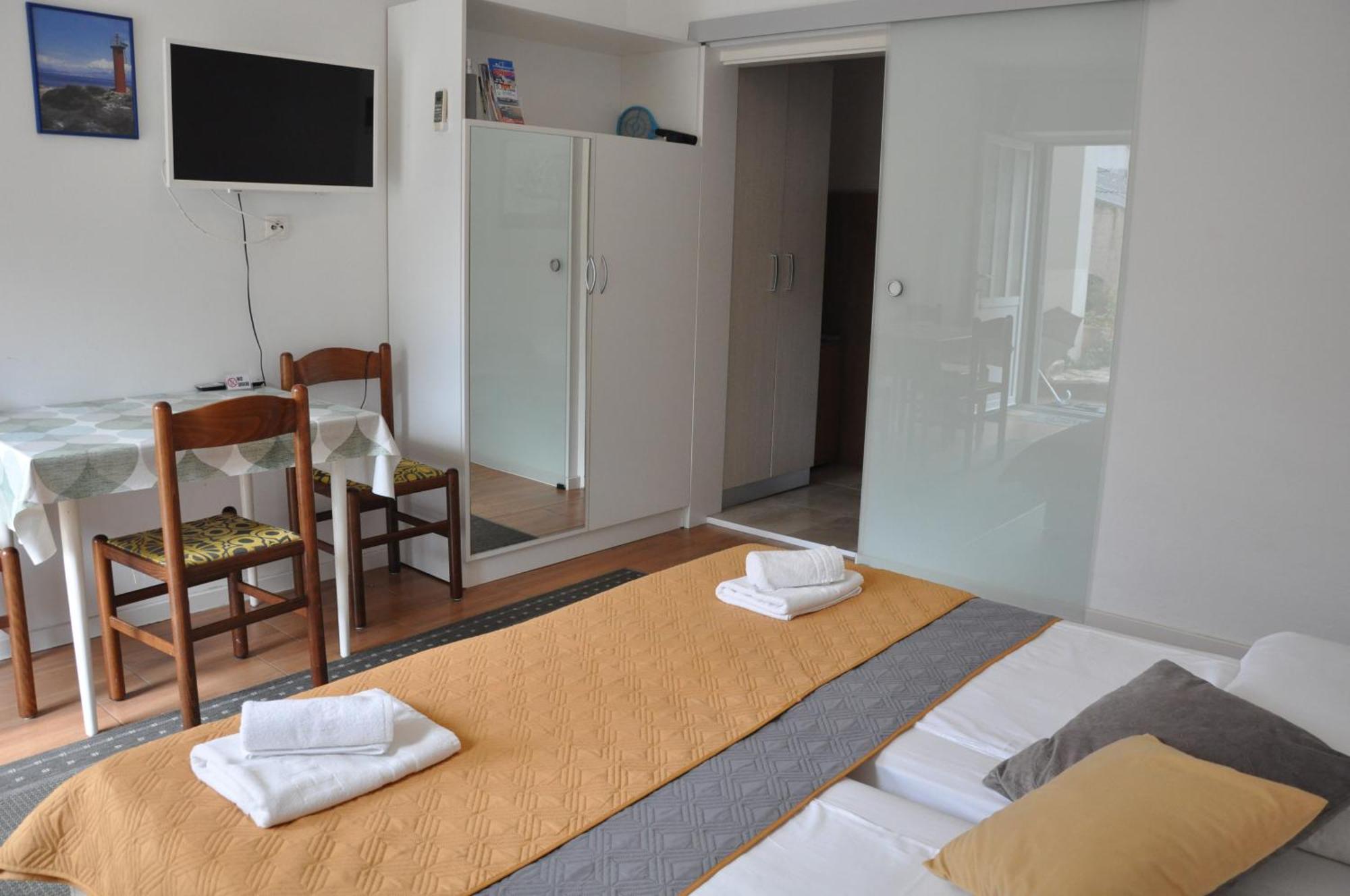 Apartments Matesic Задар Экстерьер фото