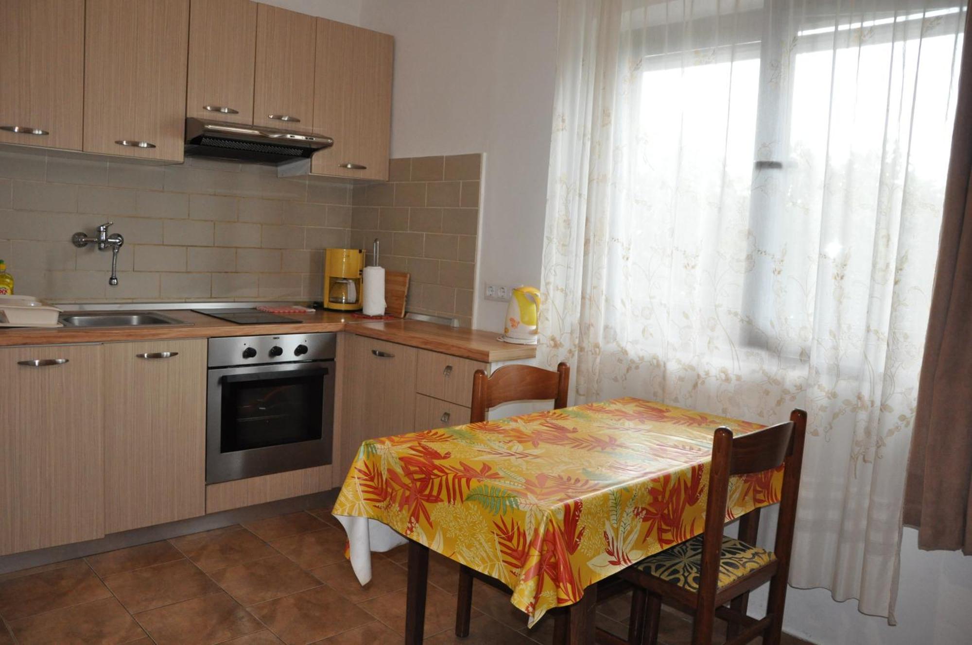 Apartments Matesic Задар Экстерьер фото
